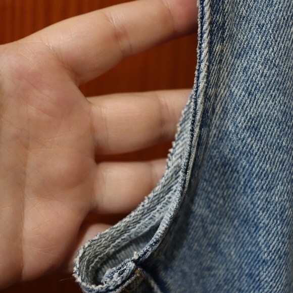 Disney Store Vintage Denim Mickey Mouse Jean Vest Large Y2K Embroidered Jacket - Picture 10 of 16